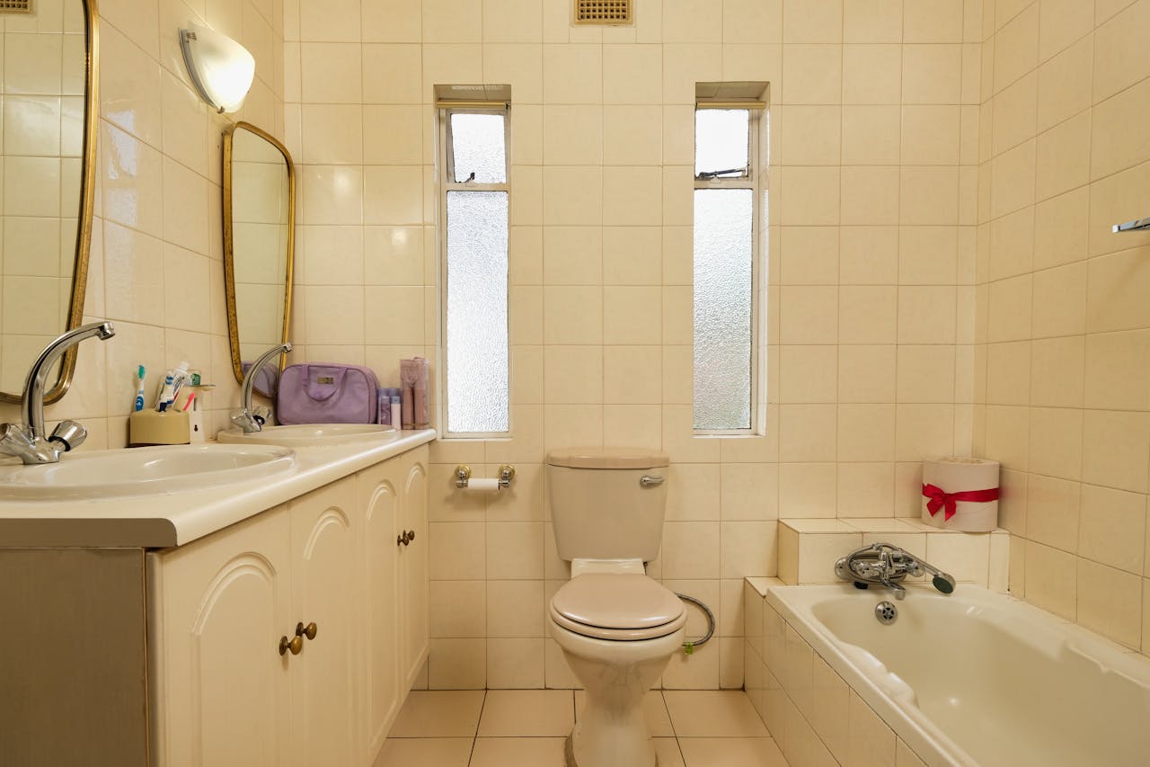 Wat kost het om een badkamer te verbouwen en hoe pak je het aan?